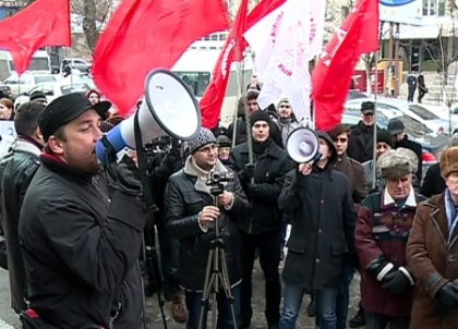 Inca o zi de proteste in fata Procuraturii Generale! Comunistii au cerut demisia si arestarea lui Zubco