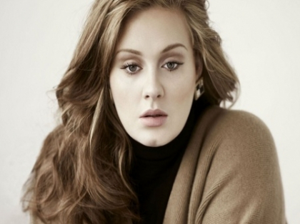 Adele, prima aparitie cu copilul dupa nastere! Vezi cum arata tanara mamica "“ FOTO