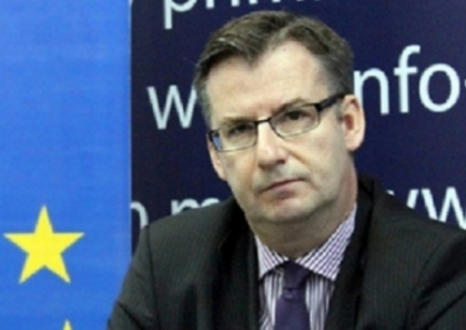 Vocea UE, Dirk Schuebel, sugereaza ca Valeriu Zubco trebuia suspendat din functie Vocea UE, Dirk Schuebel, sugereaza ca Valeriu Zubco trebuia suspendat din functie