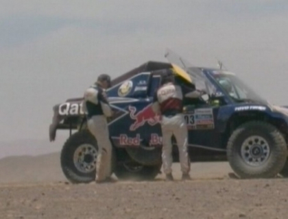 Pilotul din Qatar, Nasser Al-Attiyah continua sa bucure la cel mai tare rally al anului - Dakar