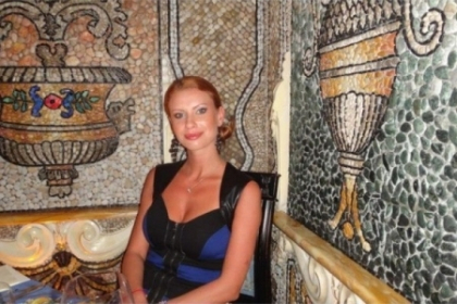 Natalia Barbu revine la imaginea care a consacrat-o! Iti place schimbarea de stil a artistei? FOTO
