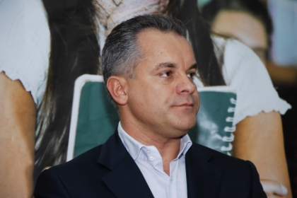 Procurorul General trebuie desemnat de opozitie. Vezi initiativa legislativa propusa de Plahotniuc Procurorul General trebuie desemnat de opozitie. Vezi initiativa legislativa propusa de Plahotniuc