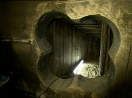 Jaful secolului la Berlin. Hotii au sapat un tunel de 45 de metri, pana la seiful unei banci Jaful secolului la Berlin. Hotii au sapat un tunel de 45 de metri, pana la seiful unei banci