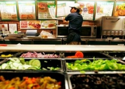 Cum isi mintea clientii cel mai mare lant fast-food din lume. Dovada, postata pe Facebook. FOTO
