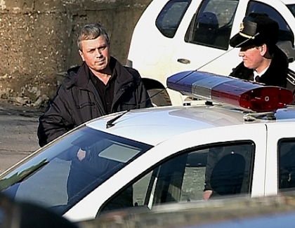 Era atat de beat, incat a adormit la volan, in mijlocul drumului! Vezi in ce stare l-au gasit politistii Era atat de beat, incat a adormit la volan, in mijlocul drumului! Vezi in ce stare l-au gasit politistii
