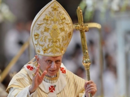 Cum si-a ridicat Vaticanul un imperiu imobiliar in Europa, din banii liderului fascist Mussolini Cum si-a ridicat Vaticanul un imperiu imobiliar in Europa, din banii liderului fascist Mussolini