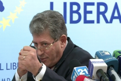 "Filat i-a spus un cuvant foarte urat lui Plahotniuc"! Ghimpu, despre imbranceala dintre cei doi Vlazi "Filat i-a spus un cuvant foarte urat lui Plahotniuc"! Ghimpu, despre imbranceala dintre cei doi Vlazi