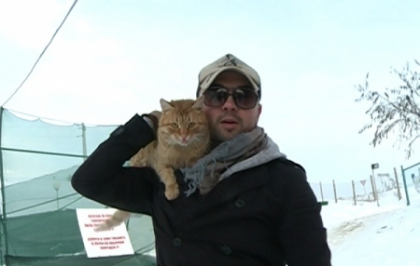 Motanul care canta! Talentata felina descoperita de baietii de la Akord - VIDEO
