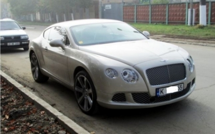Adevarul: Cu acest Bentley se plimba fosta sefa a lui Oleg Voronin Adevarul: Cu acest Bentley se plimba fosta sefa a lui Oleg Voronin