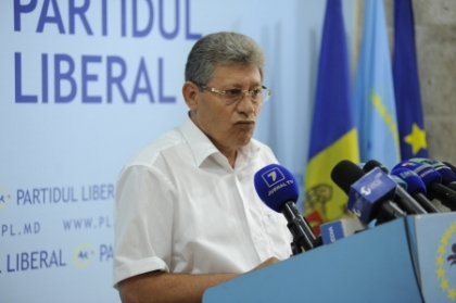 Mihai Ghimpu a ramas fara permisul de conducere