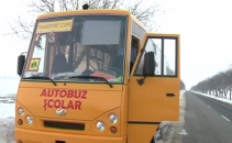Cati bani s-au cheltuit pentru autobuzele scolare si cine se face responsabil. Ce spune Curtea de Conturi Cati bani s-au cheltuit pentru autobuzele scolare si cine se face responsabil. Ce spune Curtea de Conturi