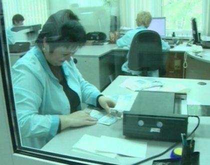 Pasapoartele sovietice ar putea fi inlocuite cu buletine de identitate pana la 1 septembrie 2014