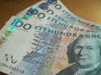Dispar banii. Prima tara din Europa care a introdus bancnotele vrea sa renunte total la cash