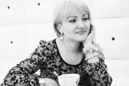 Nu sta ascunsa in casa! Adriana Ochisanu, surprinsa in oras alaturi de fiul sau - FOTO
Nu sta ascunsa in casa! Adriana Ochisanu, surprinsa in oras alaturi de fiul sau - FOTO