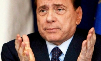 O noua gafa marca Berlusconi: "Mussolini s-a descurcat bine!" O noua gafa marca Berlusconi: "Mussolini s-a descurcat bine!"