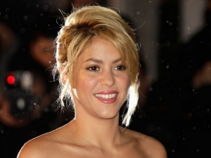 Prima fotografie cu Shakira la iesirea din spital. Vezi cum arata tanara mamica - FOTO Prima fotografie cu Shakira la iesirea din spital. Vezi cum arata tanara mamica - FOTO