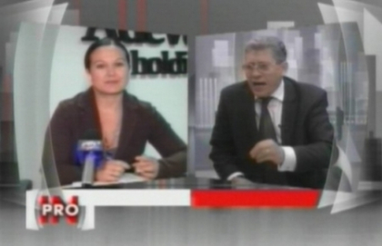 Holdingul Adevarul: Suntem ingrijorati de tonul agresiv al declaratiilor facute de Ghimpu. A jignit-o pe colega noastra Holdingul Adevarul: Suntem ingrijorati de tonul agresiv al declaratiilor facute de Ghimpu. A jignit-o pe colega noastra