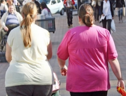Drama unei femei de 25 de ani: vrea sa moara pentru ca are 225 de kilograme si nu poate slabi - VIDEO