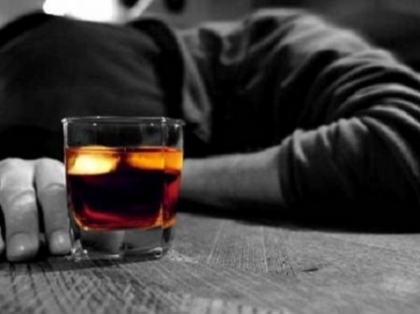 Si-a batut amicul de pahar pana l-a ucis. Un barbat din Comrat, condamnat la ani grei de inchisoare Si-a batut amicul de pahar pana l-a ucis. Un barbat din Comrat, condamnat la ani grei de inchisoare