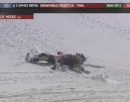 Tragedie la Jocurile extreme de iarna. Un sportiv a murit dupa o accidentare groaznica Tragedie la Jocurile extreme de iarna. Un sportiv a murit dupa o accidentare groaznica