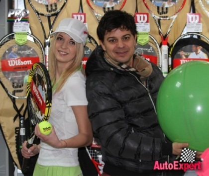 Andrei Tabuica si Elena Potorac au decis sa joace tenis"¦cu masinile. Vezi in emisiune cum au reusit