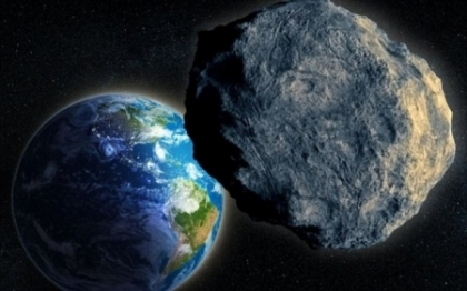 Terra, lovita de doi asteroizi simultan. Ce pericol reprezinta pentru Pamant "gemenii" din spatiu