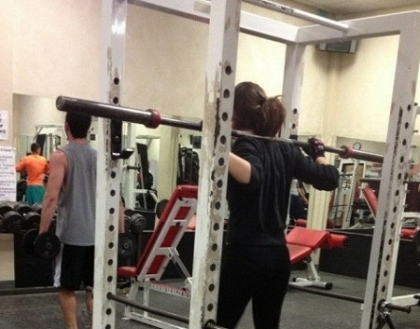 "M-am frecat la ochi, am crezut ca nu vad bine". Cum s-a imbracat aceasta tanara pentru sala de sport "M-am frecat la ochi, am crezut ca nu vad bine". Cum s-a imbracat aceasta tanara pentru sala de sport