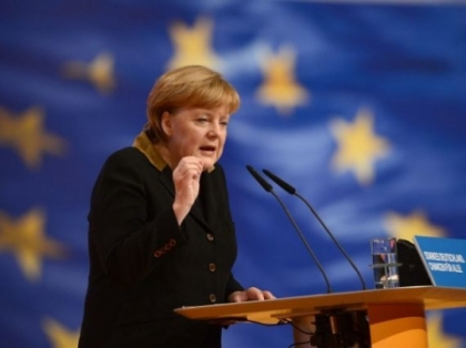 Angela Merkel are un salariu mai mic decat mii de functionari ai UE Angela Merkel are un salariu mai mic decat mii de functionari ai UE