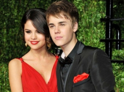 Selena Gomez este in culmea furiei! Justin Bieber a inselat-o cu Rihanna