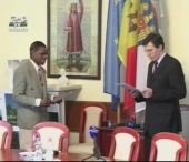 John Onoje a jurat credinta Republicii Moldova!