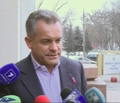 Plahotniuc: Companiile care si-au transferat conturile la Victoriabank se subordoneaza Ministerului Sanatatii Plahotniuc: Companiile care si-au transferat conturile la Victoriabank se subordoneaza Ministerului Sanatatii