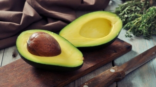 Dieta anticolesterol: ce alimente sa eviti si ce alimente sa consumi ca sa scapi de grasimile nesanatoase din sange