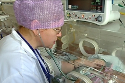 Cu jumatate de inima sau cu cate doua organe genitale. Tot mai multi copii se nasc cu malformatii. VIDEO Cu jumatate de inima sau cu cate doua organe genitale. Tot mai multi copii se nasc cu malformatii. VIDEO