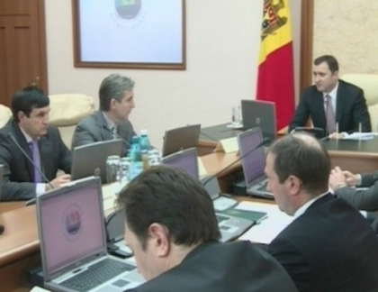 Ghimpu: Daca nu o sa-l accepte pe Ceban am sa merg la Guvern. Filat: Welcome! A ramas aici sa se manifeste
