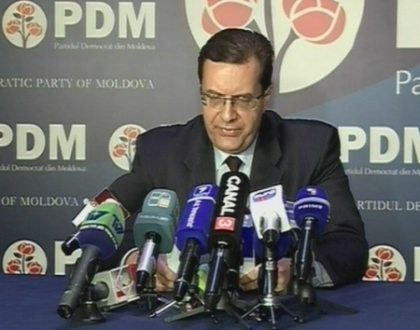 "E gata sa-si vanda sufletul". Lupu, despre decizia lui Filat: Tradare sa fie, dar sa se spuna deschis "E gata sa-si vanda sufletul". Lupu, despre decizia lui Filat: Tradare sa fie, dar sa se spuna deschis