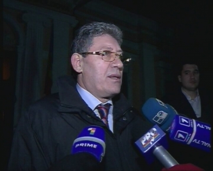 Liberalii reactioneaza! Ghimpu: Alianta trebuie pastrata. Nu vad necesitatea renegocierii acordului AIE Liberalii reactioneaza! Ghimpu: Alianta trebuie pastrata. Nu vad necesitatea renegocierii acordului AIE