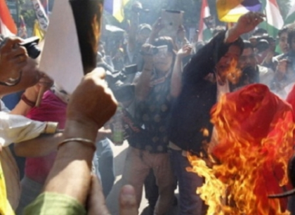 100 de calugari tibetani s-au autoincendiat in semn de protest fata de autoritatile chineze