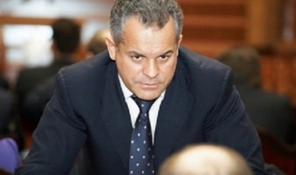 Plahotniuc a primit votul de neincredere dupa care a fost demis