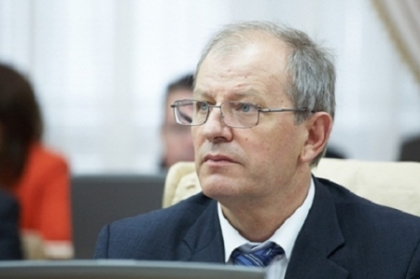 Ministrul Sanatatii Andrei Usatai va fi audiat de ofiterii CNA