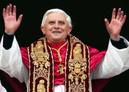 Dupa retragerea de la Vatican, Papa Benedict al XVI-lea va primi o pensie de 2.500 euro pe luna Dupa retragerea de la Vatican, Papa Benedict al XVI-lea va primi o pensie de 2.500 euro pe luna