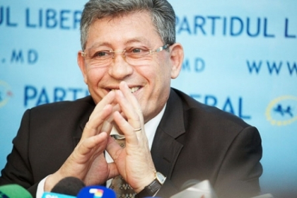 VIDEO. Mihai Ghimpu: Vlad Filat si alti functionari trebuie sa-si dea demisia! VIDEO. Mihai Ghimpu: Vlad Filat si alti functionari trebuie sa-si dea demisia!