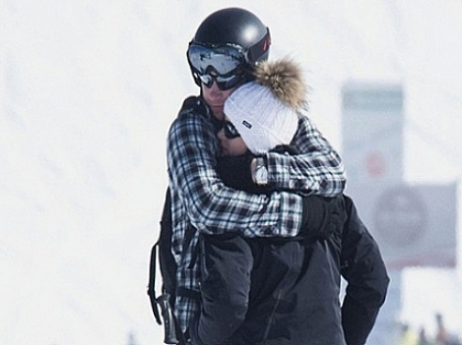 Printul Harry a aparut pentru prima data in public cu iubita sa! Uite cum arata - FOTO Printul Harry a aparut pentru prima data in public cu iubita sa! Uite cum arata - FOTO
