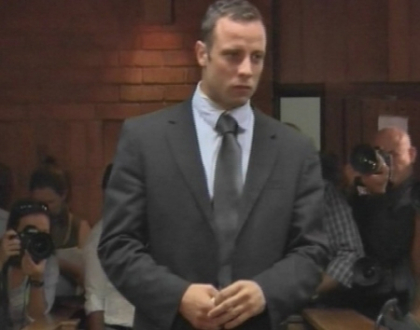 Oscar Pistorius a fost eliberat pe cautiune, dupa ce a platit 10 mii de euro