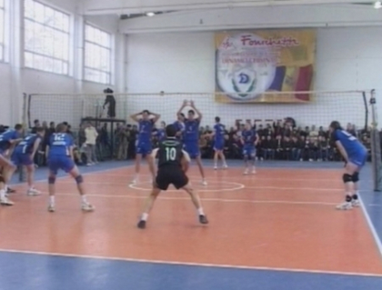Dinamo MAI calca totul in picioare in campionatul de volei! A obtinut a zecea victorie consecutiva