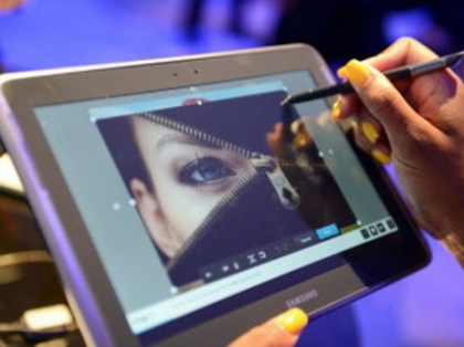 Samsung dezvaluie tableta care va omori iPad Mini