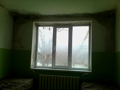 Cu termopan si pereti MUCEGAITI. In ce conditii sunt nevoiti sa se trateze bolnavii din Cahul Cu termopan si pereti MUCEGAITI. In ce conditii sunt nevoiti sa se trateze bolnavii din Cahul