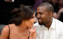 Si-au socat fanii. Kim Kardashian si Kanye West, goi pe internet - FOTO
Si-au socat fanii. Kim Kardashian si Kanye West, goi pe internet - FOTO