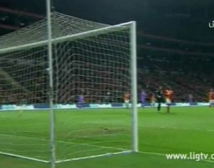 Gafa incredibila in campionatul Turciei. Cum a reusit un portar sa incaseze un gol din nimic Gafa incredibila in campionatul Turciei. Cum a reusit un portar sa incaseze un gol din nimic