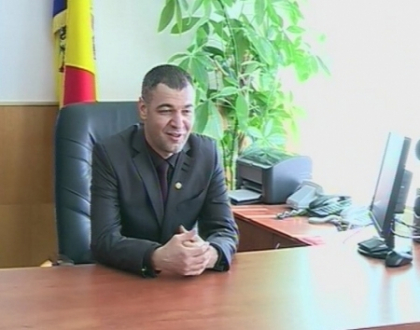 Noul ministru al Tineretului, Octavian Ticu a fost prezentat subalternilor de catre Vlad Filat