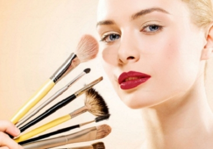 Cosmetice, parfumerie si echipamente profesionale. Expozitia "Beauty 2013", la Chisinau Cosmetice, parfumerie si echipamente profesionale. Expozitia "Beauty 2013", la Chisinau